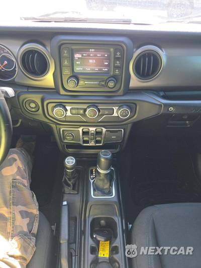 2020 Jeep Wrangler Unlimited Sport S - zdjęcie 10 z 24 - miniatura
