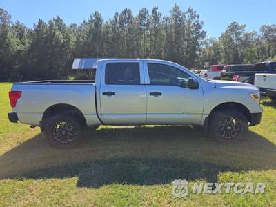 2018 Nissan TITAN S Crew Cab Short Bed - zdjęcie 4 z 20 - miniatura