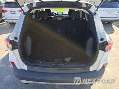 2022 Ford Escape SE - zdjęcie 14 z 21 - miniatura