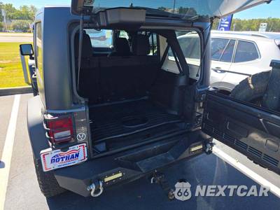 2017 Jeep Wrangler Unlimited Sport - zdjęcie 14 z 24 - miniatura