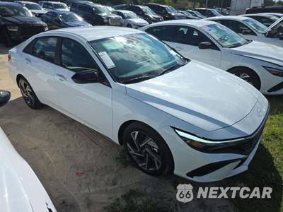 2025 Hyundai Elantra SEL Sport - zdjęcie 4 z 21 - miniatura