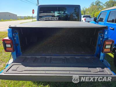 2020 Jeep Gladiator Overland Crew Cab Medium Bed - zdjęcie 14 z 23 - miniatura