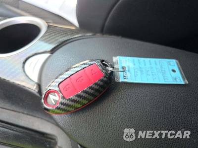 2010 Nissan 370Z Touring Convertible - zdjęcie 8 z 23 - miniatura