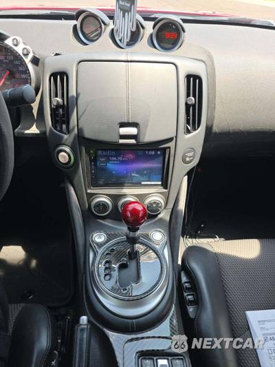 2010 Nissan 370Z Touring Convertible - zdjęcie 10 z 23 - miniatura