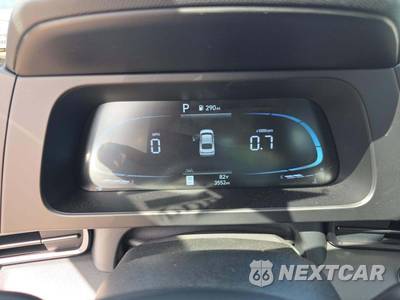 2025 Hyundai Elantra SEL Sport - zdjęcie 9 z 21 - miniatura