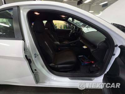 2025 Hyundai Elantra SEL Sport - zdjęcie 18 z 21 - miniatura