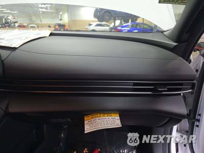 2025 Hyundai Elantra SEL Sport - zdjęcie 19 z 21 - miniatura