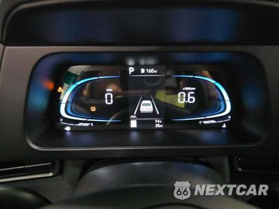 2025 Hyundai Elantra SEL Sport - zdjęcie 9 z 21 - miniatura