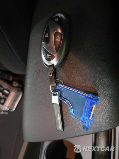 2025 Hyundai Elantra SEL Sport - zdjęcie 8 z 21 - miniatura