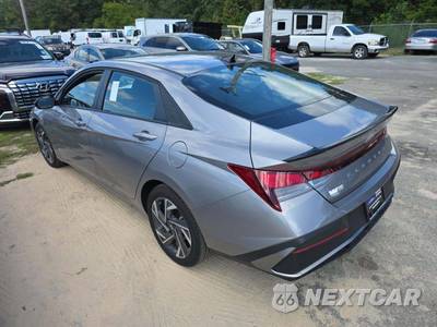 2025 Hyundai Elantra SEL Sport - zdjęcie 2 z 22 - miniatura