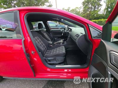 2017 Volkswagen Golf GTI S Hatchback - zdjęcie 18 z 24 - miniatura