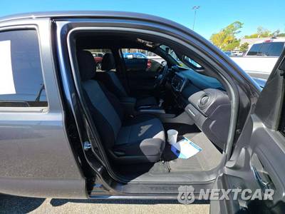 2023 Toyota Tacoma TRD Off-Road Crew Cab Medium Bed - zdjęcie 18 z 21 - miniatura