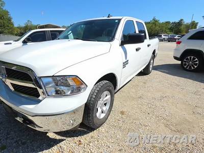 2022 Ram 1500 Classic SLT Crew Cab Short Bed