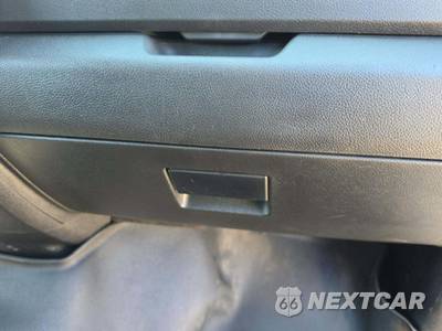 2022 Ram 1500 Classic SLT Crew Cab Short Bed - zdjęcie 16 z 22 - miniatura