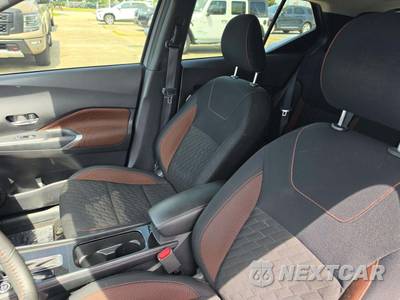 2023 Nissan Kicks SR - zdjęcie 3 z 21 - miniatura