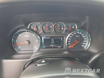 2020 Chevrolet Suburban 1500 LT 1LT - zdjęcie 6 z 31 - miniatura