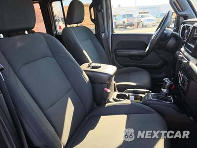 2018 Jeep Wrangler Unlimited Sport S - zdjęcie 15 z 22 - miniatura