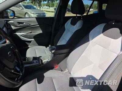 2025 Chevrolet Trax 1RS - zdjęcie 3 z 19 - miniatura