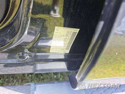 2018 Nissan TITAN SV Crew Cab Short Bed - zdjęcie 2 z 25 - miniatura
