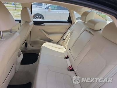 2012 Volkswagen Passat 2.5L SE - zdjęcie 10 z 32 - miniatura