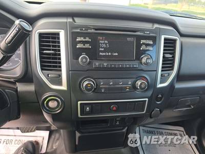 2018 Nissan TITAN S Crew Cab Short Bed - zdjęcie 10 z 31 - miniatura