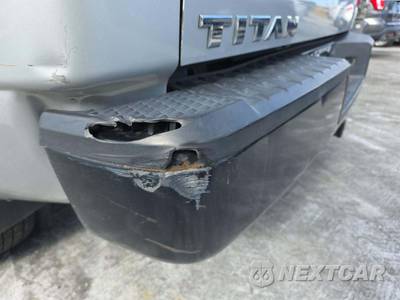 2018 Nissan TITAN S Crew Cab Short Bed - zdjęcie 24 z 31 - miniatura