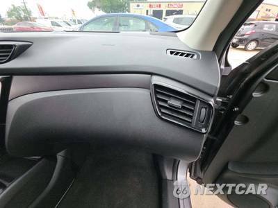 2020 Nissan Rogue Sport S - zdjęcie 19 z 23 - miniatura