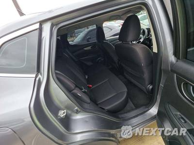 2020 Nissan Rogue Sport S - zdjęcie 16 z 23 - miniatura