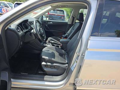 2020 Volkswagen Tiguan SE - zdjęcie 6 z 22 - miniatura