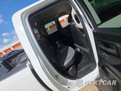 2022 Ram 1500 Classic Tradesman Extended Cab Medium Bed - zdjęcie 13 z 29 - miniatura