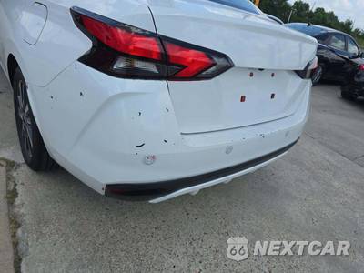 2022 Nissan Versa SV - zdjęcie 18 z 21 - miniatura
