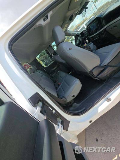 2022 Ford F-150 XL Extended Cab Medium Bed w/Rear Doors - zdjęcie 13 z 24 - miniatura
