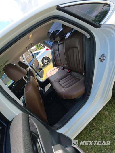 2022 Volkswagen Passat 2.0T Limited Edition - zdjęcie 13 z 23 - miniatura