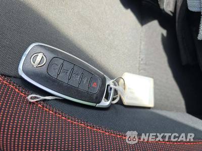 2024 Nissan Versa SR - zdjęcie 8 z 23 - miniatura