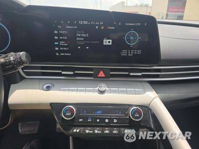 2025 Hyundai Elantra Hybrid Limited - zdjęcie 7 z 19 - miniatura