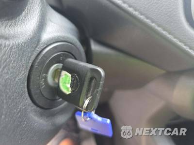 2025 Nissan Versa S - zdjęcie 5 z 19 - miniatura