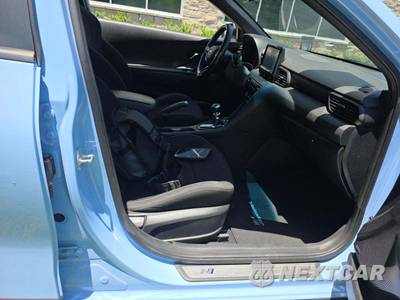 2019 Hyundai Veloster N - zdjęcie 18 z 21 - miniatura