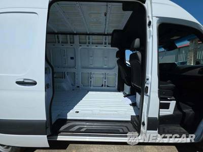 2024 Mercedes-Benz Sprinter 2500 Cargo Van 144.0" WB - zdjęcie 16 z 29 - miniatura