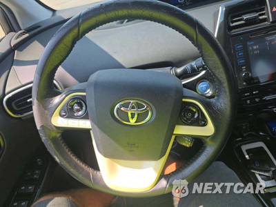 2016 Toyota Prius Three - zdjęcie 20 z 23 - miniatura