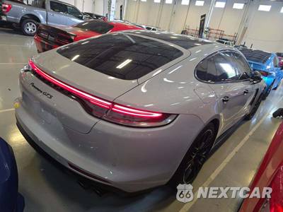 2022 Porsche Panamera GTS - zdjęcie 3 z 22 - miniatura