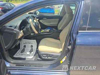 2020 Toyota Avalon Hybrid Limited - zdjęcie 3 z 19 - miniatura