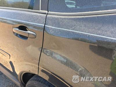 2014 Subaru Forester 2.5i - zdjęcie 18 z 22 - miniatura