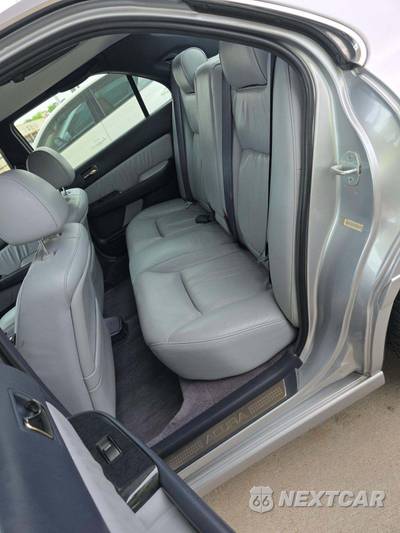 2004 Acura RL 3.5 w/Navigation System - zdjęcie 13 z 32 - miniatura