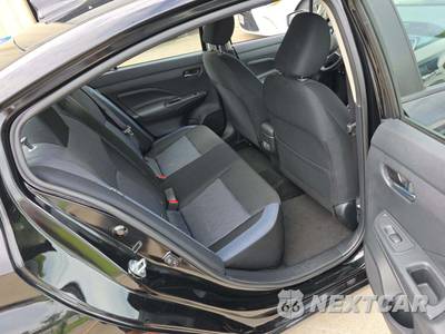 2025 Nissan Versa SV - zdjęcie 13 z 20 - miniatura