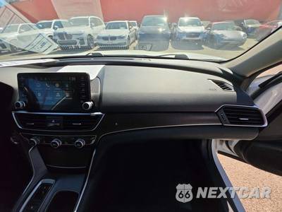 2019 Honda Accord Hybrid Touring - zdjęcie 19 z 22 - miniatura
