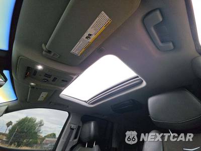 2017 Cadillac Escalade ESV Luxury 1SB - zdjęcie 11 z 28 - miniatura