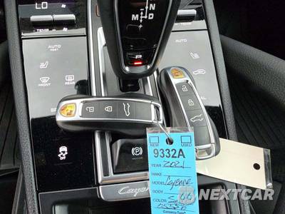 2021 Porsche Cayenne - zdjęcie 8 z 23 - miniatura