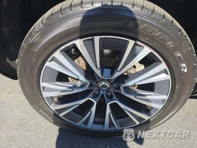 2022 Volvo XC90 Recharge Plug-In Hybrid T8 Inscription Expression 6-Passenger - zdjęcie 25 z 26 - miniatura