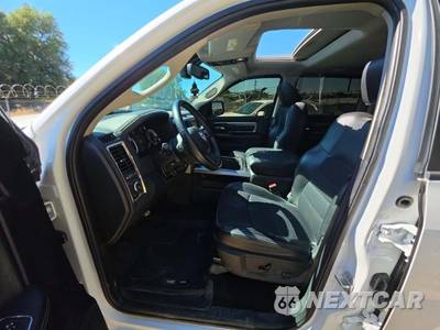 2017 Ram 1500 Sport Crew Cab Medium Bed - zdjęcie 6 z 25 - miniatura