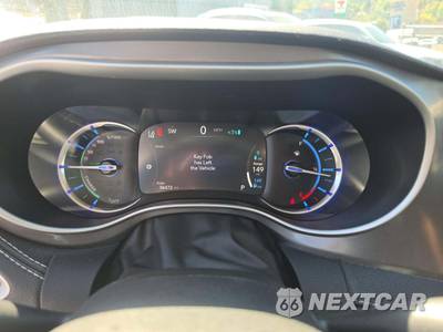 2024 Chrysler Pacifica Hybrid Select 121.6" WB - zdjęcie 9 z 23 - miniatura